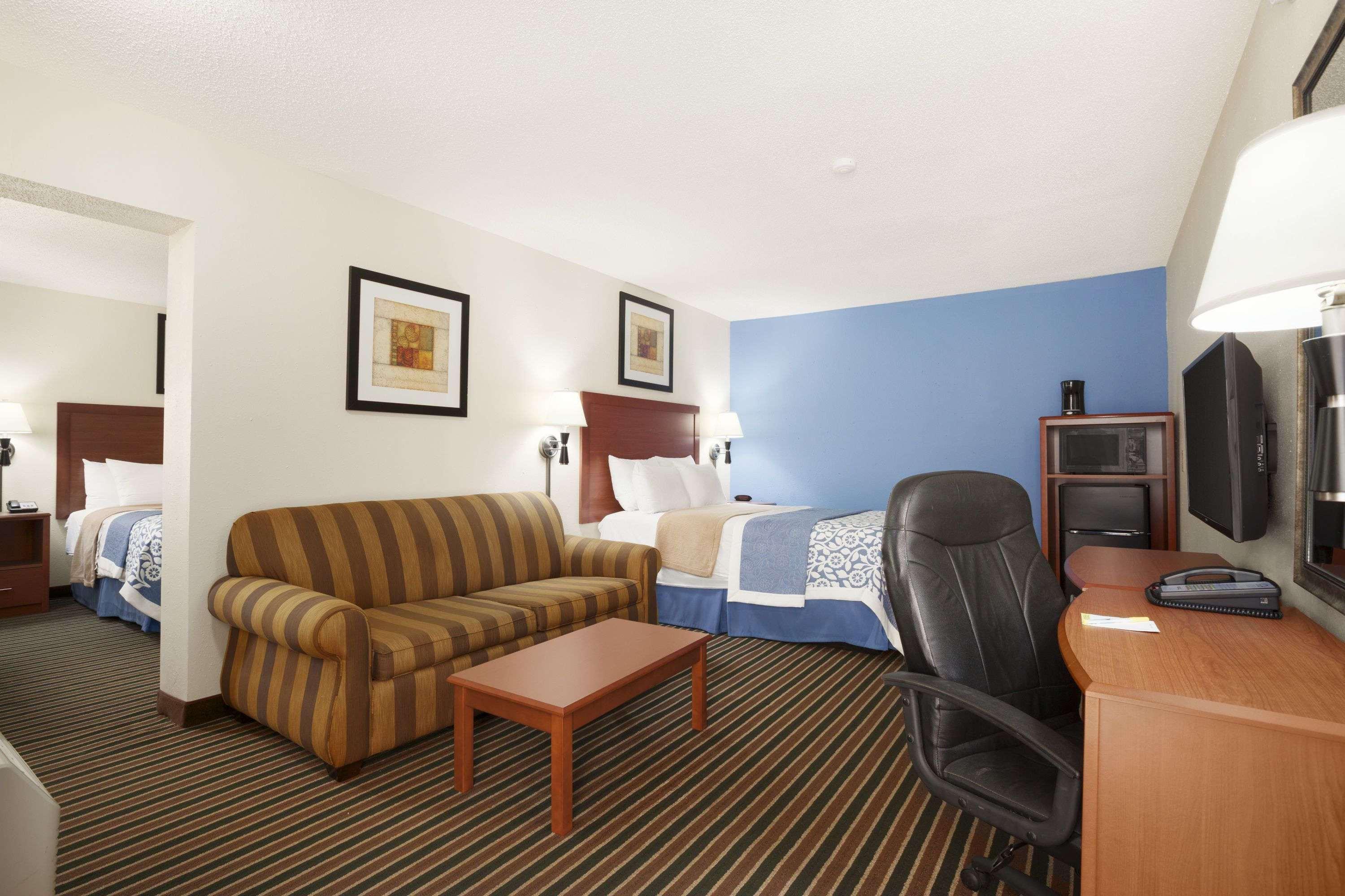Days Inn By Wyndham Champaign/Urbana Zewnętrze zdjęcie